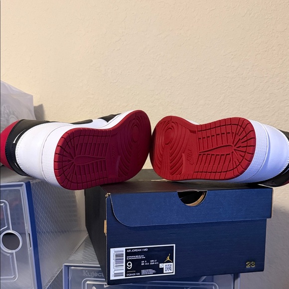 Jordan Mid-Top Sneakers - Black White Red - Picture 7 of 8